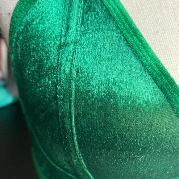 Women's HOAKA SWIMWEAR Bra Top Size S Green - Picture 8 of 16